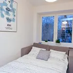 Bright And Elegant In The Area! Apartament